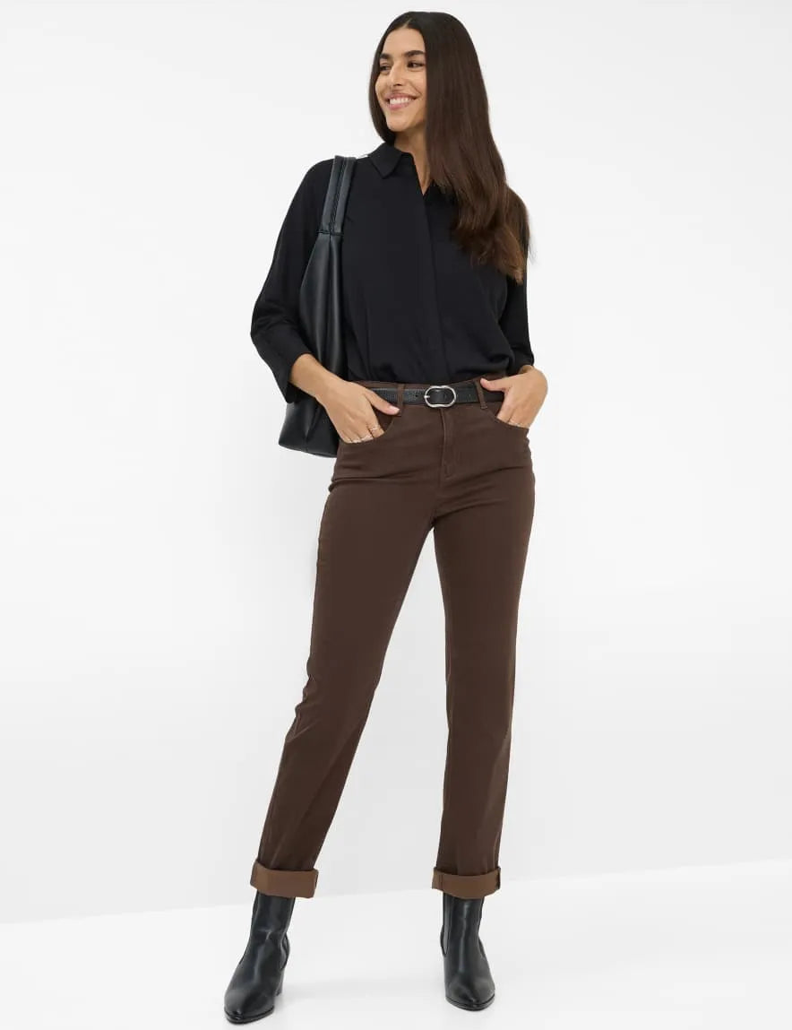 Brax Femficksjeans Mary med Raka Ben Dark Choco
