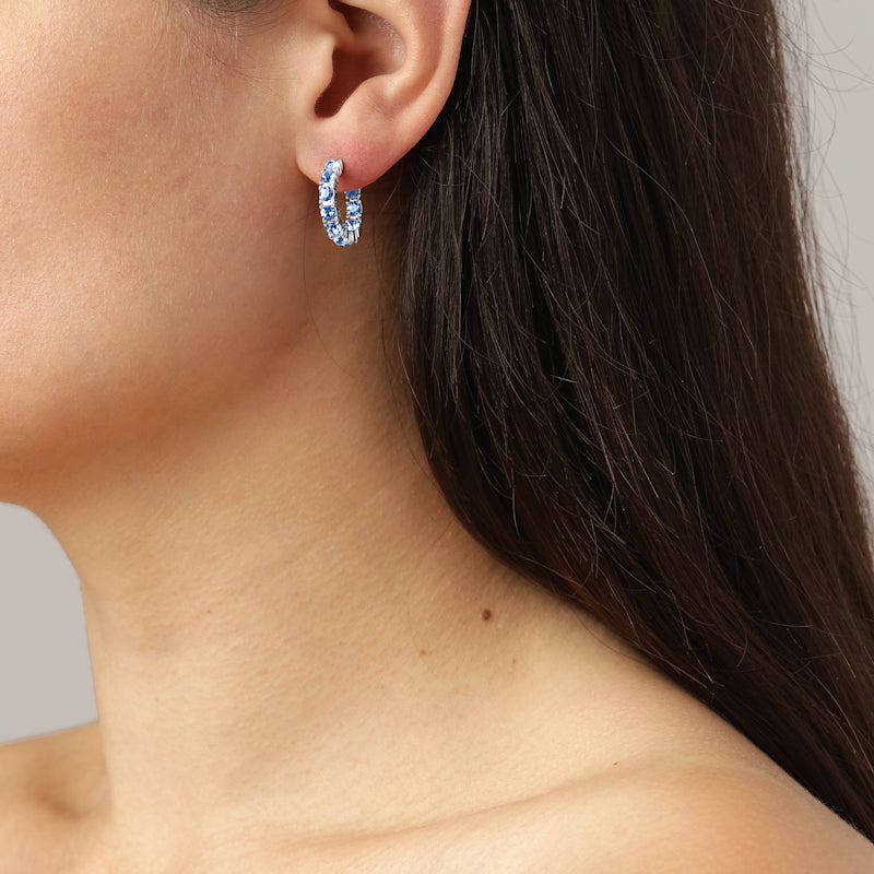 DYRBERG/KERN RAQUEL Örhänge light sapphire