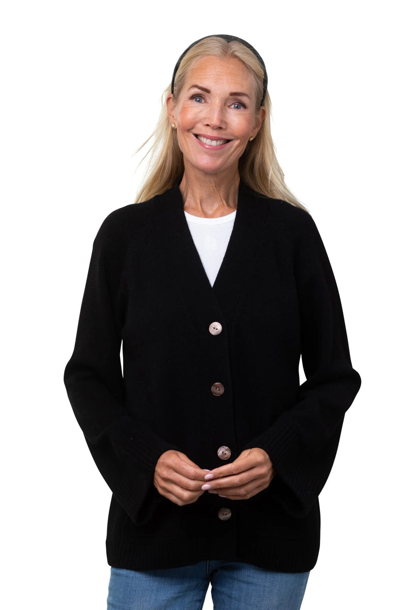 8Design Jolina Kofta Svart