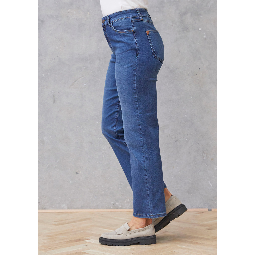 ISAY Lido Raka Långa Jeans Blue Denim