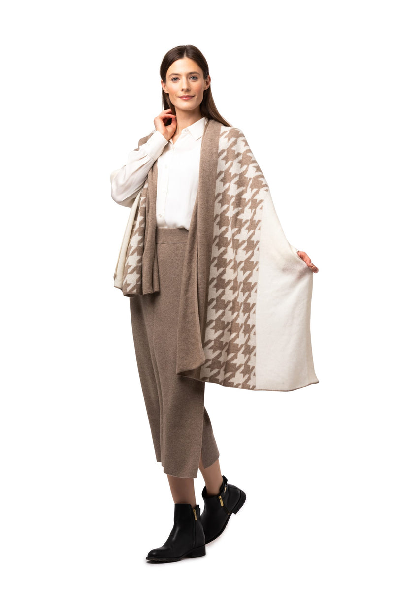 8Design Sjal Inez Hundtandsmönster Beige/Naturvit