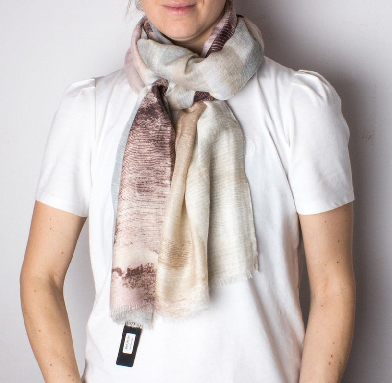 7East Hastings scarf