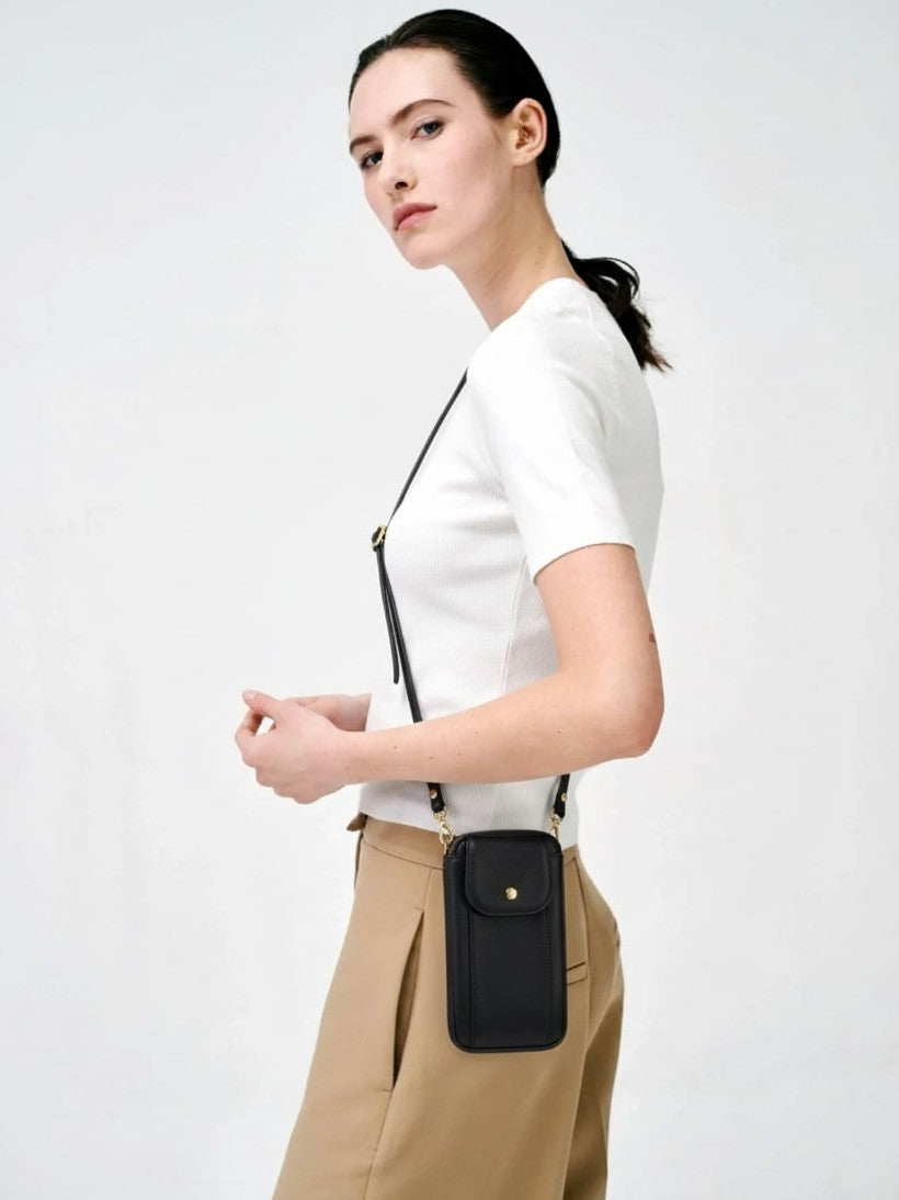 urval av Mobilväskor för dam från Pourchet Paris