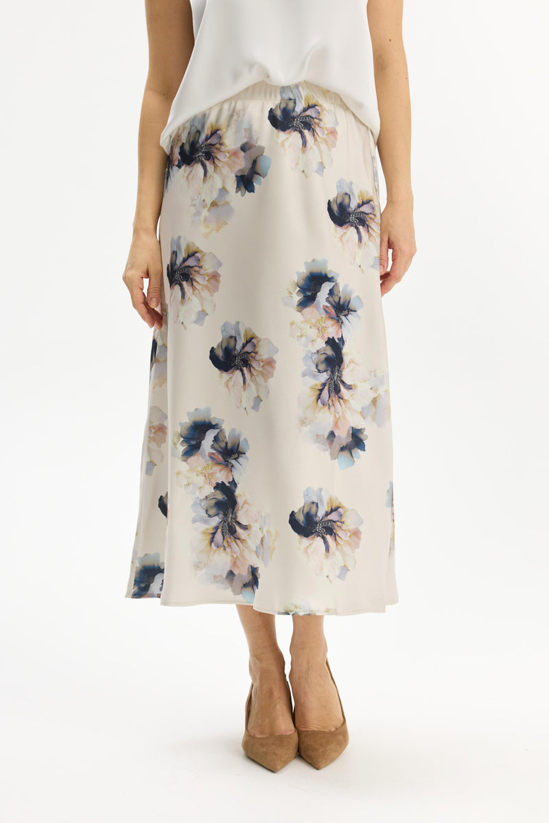 IN Front Estella Elegant Långkjol Champange