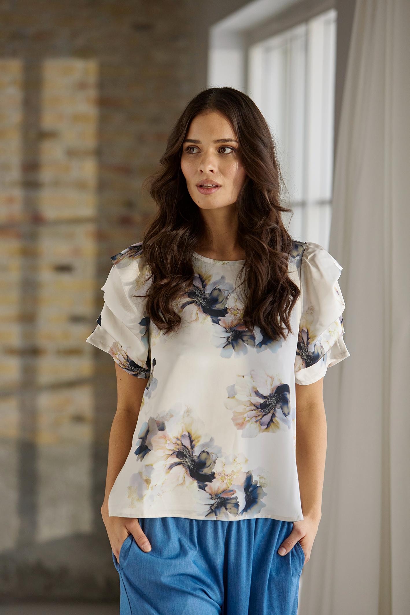 IN Front Elegant Blus Estelle Champange