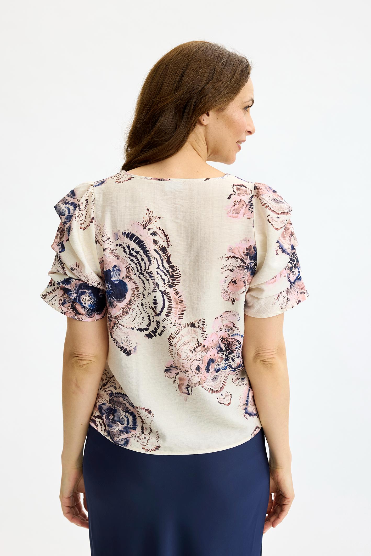 IN Front Elegant Blus Amelia Rose
