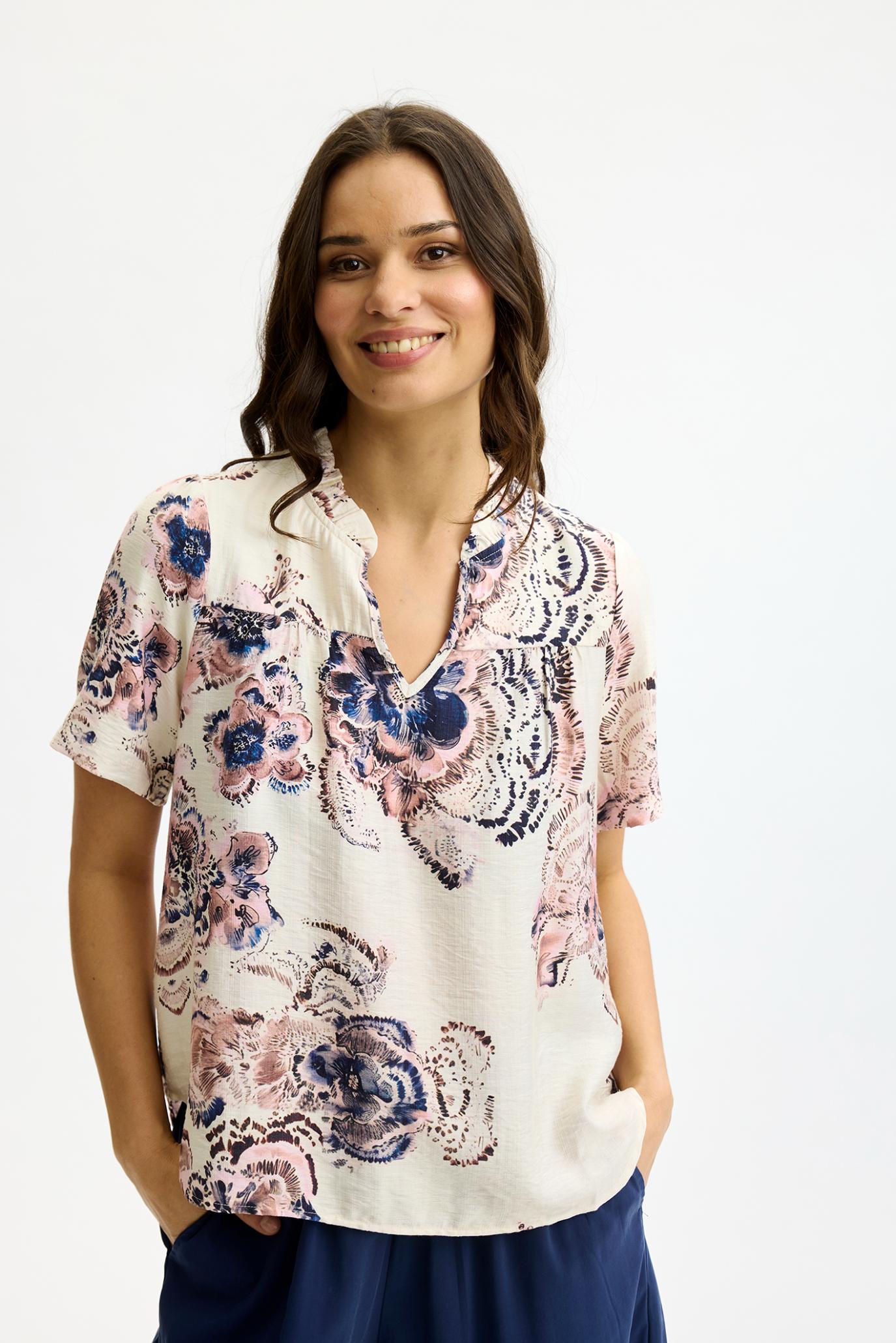 IN Front Amelia Blus Rose