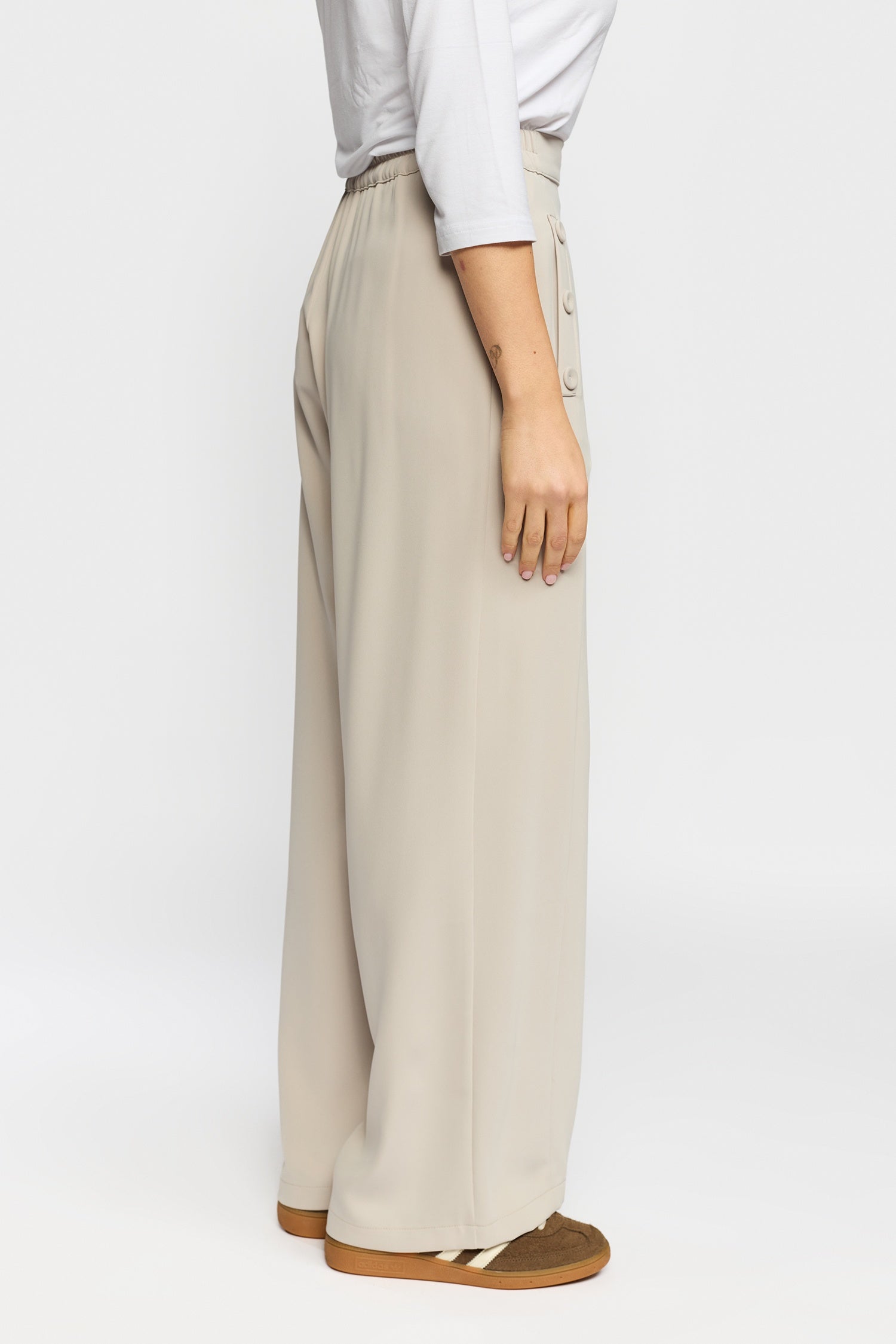 2-Biz Byxor Ofelia med vida ben Beige