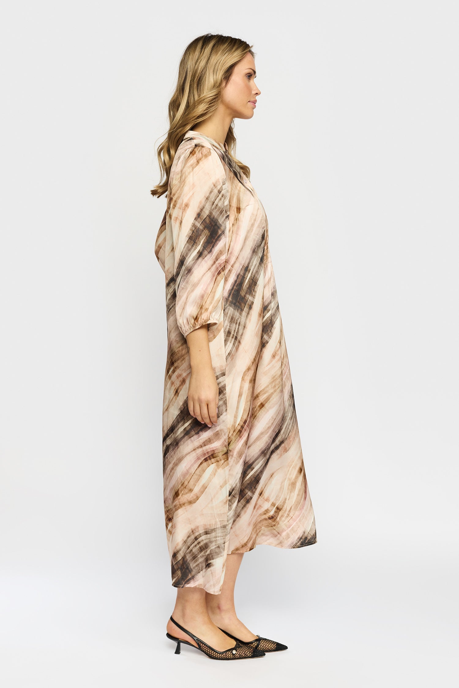 2-Biz Lång Klänning Sita med 3/4-Ärmar Sand