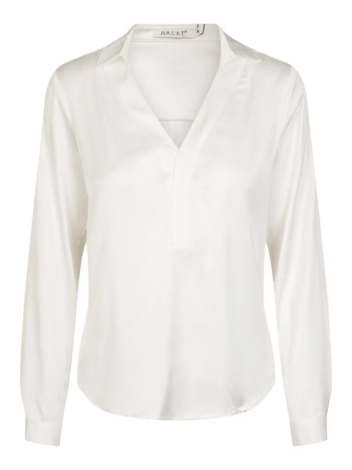 HAUST Satin V-ringad blus Cream