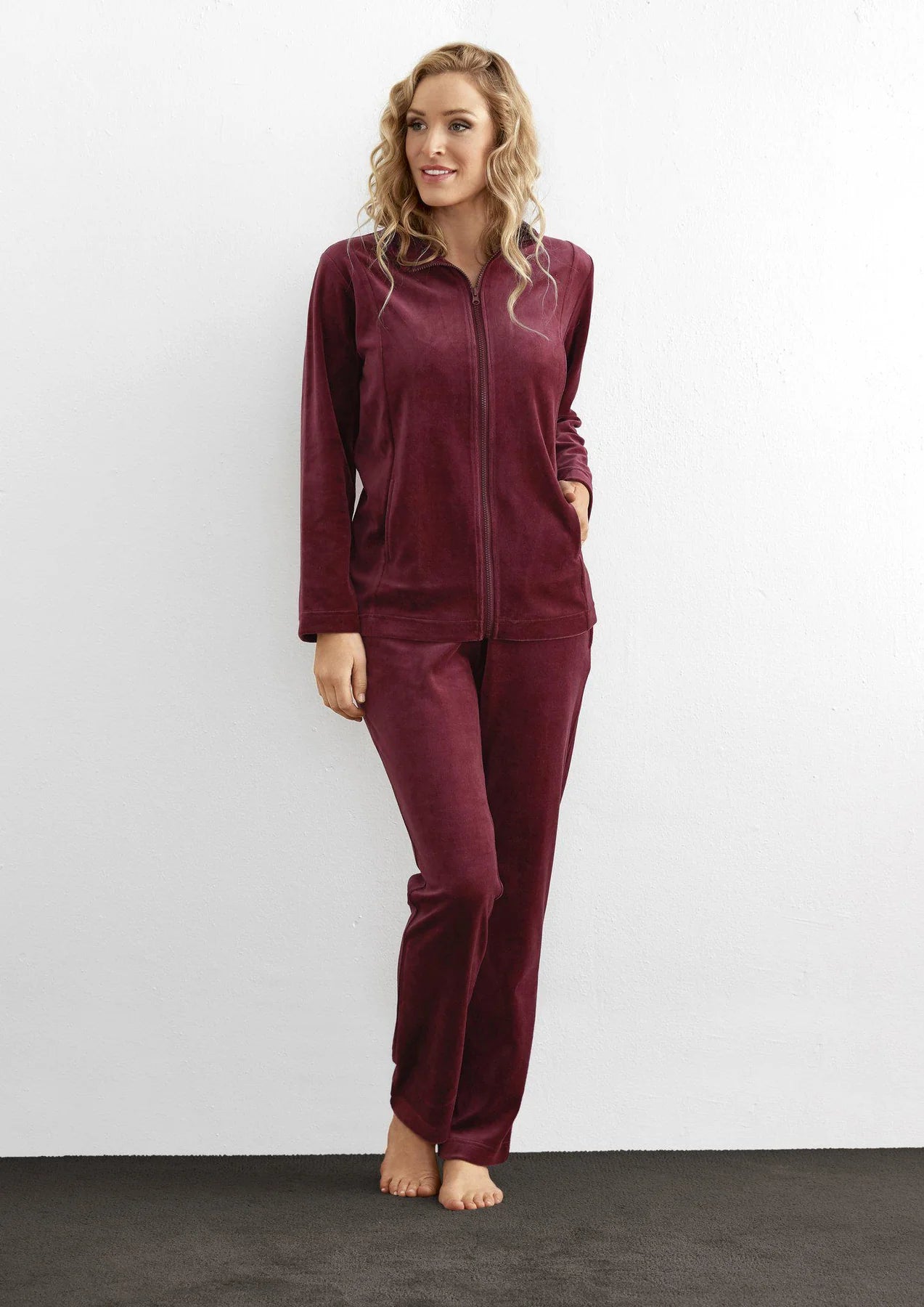 Damella Mysdress Berry