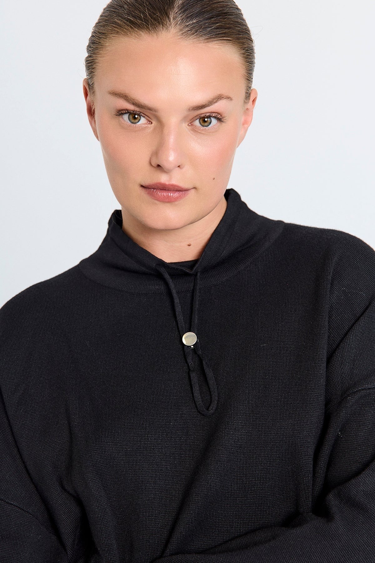 FreeQuent Tröja Qani med Dragsko I Kragen Svart