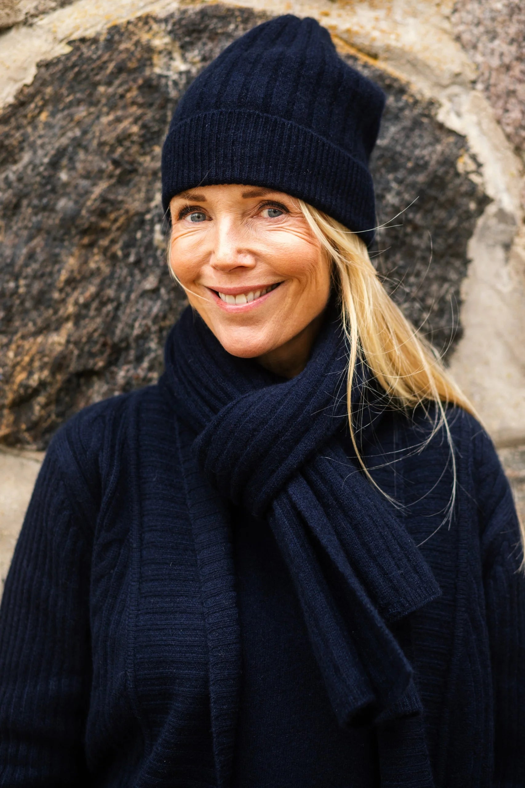 8Design Rib Mössa Marinblå