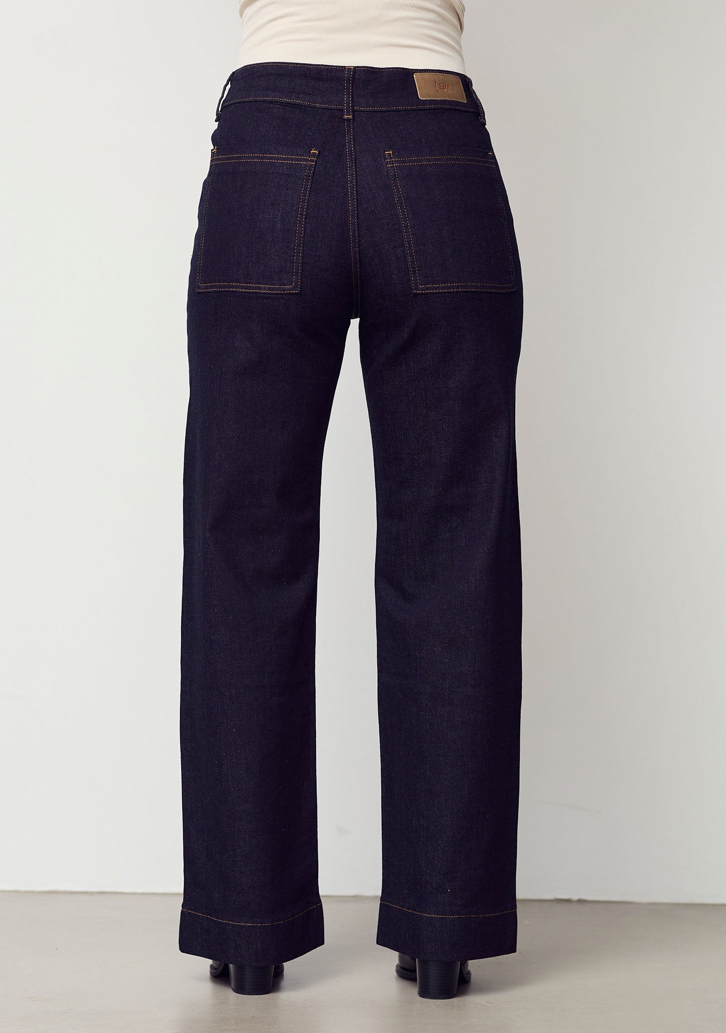 I SAY Como Raka Jeans med Hög Midja Otvättad Denim