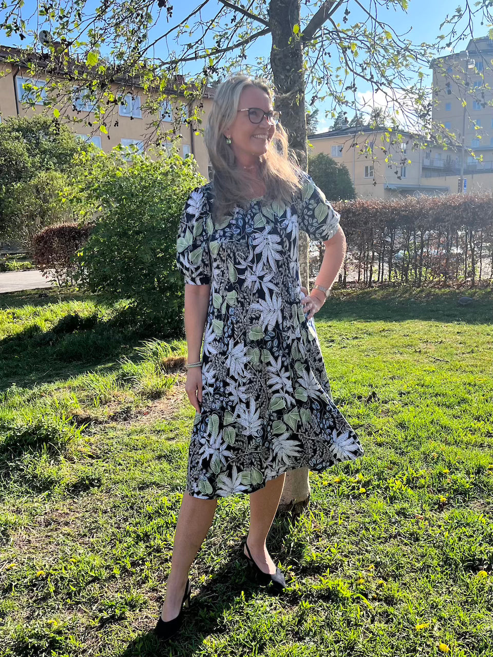 IN Front Lucette Mönstrad Klänning 1/2 Sleeve Grönblå