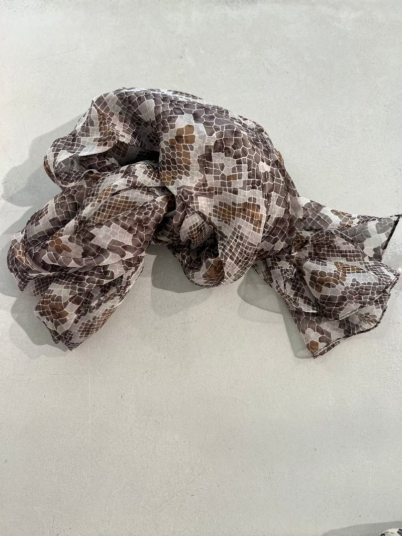7East Reptile Scarf Brun