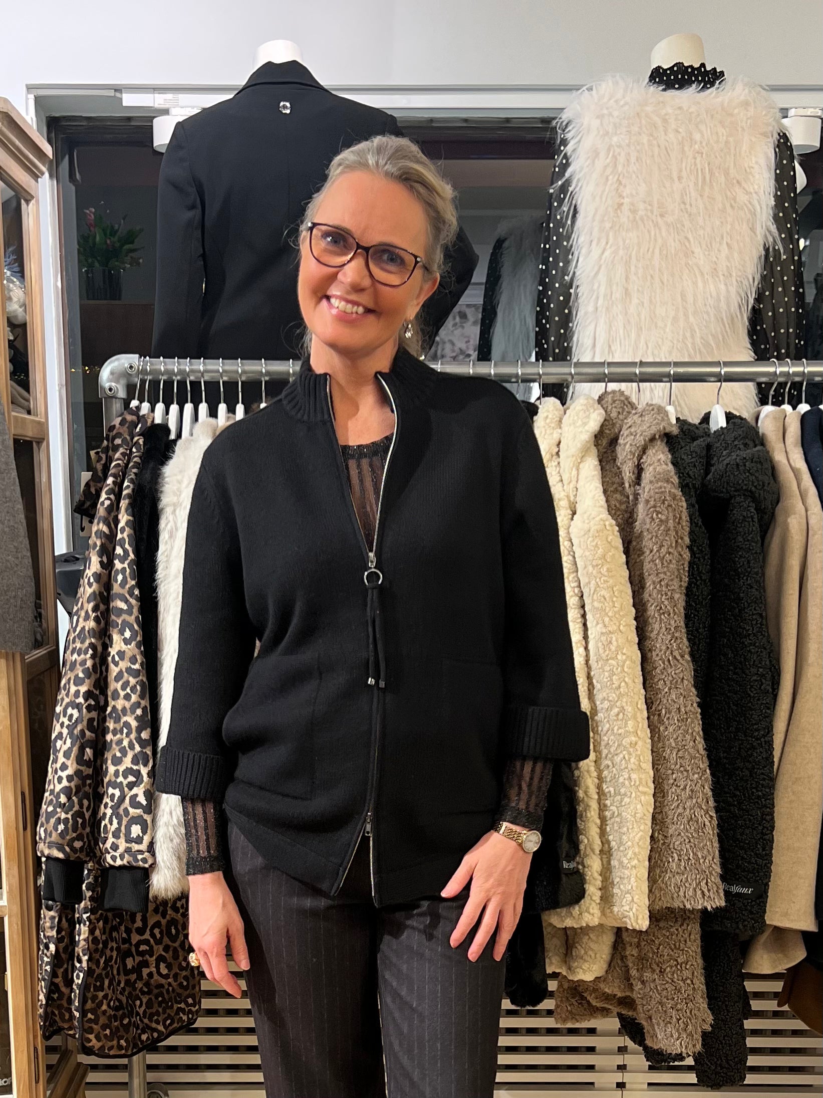 Rabe Blixlås Stickad Jacka Svart