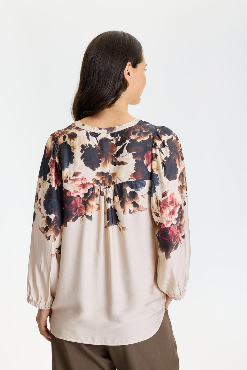 IN Front Freecia Blommig Blus Beige