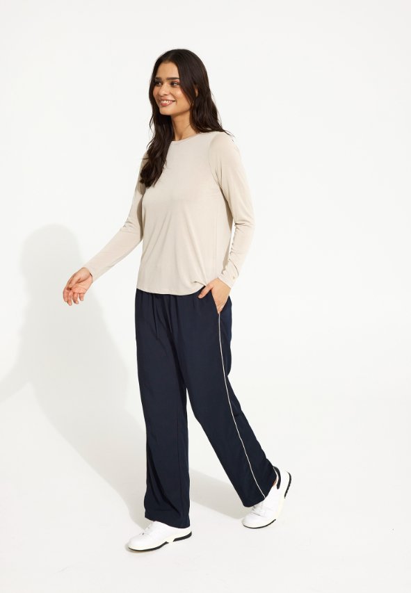IN Front Nina T-Shirt med Lång Ärm Beige