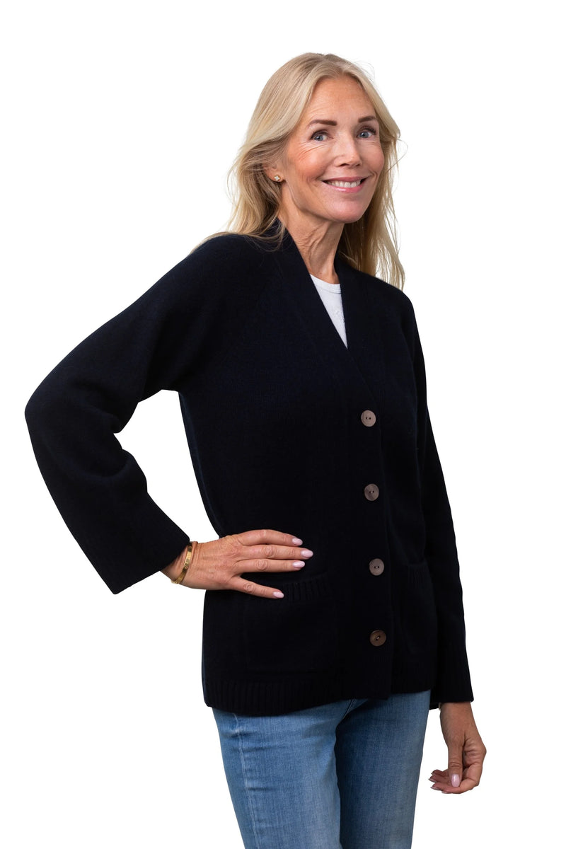 8Design Jolina Kofta Svart