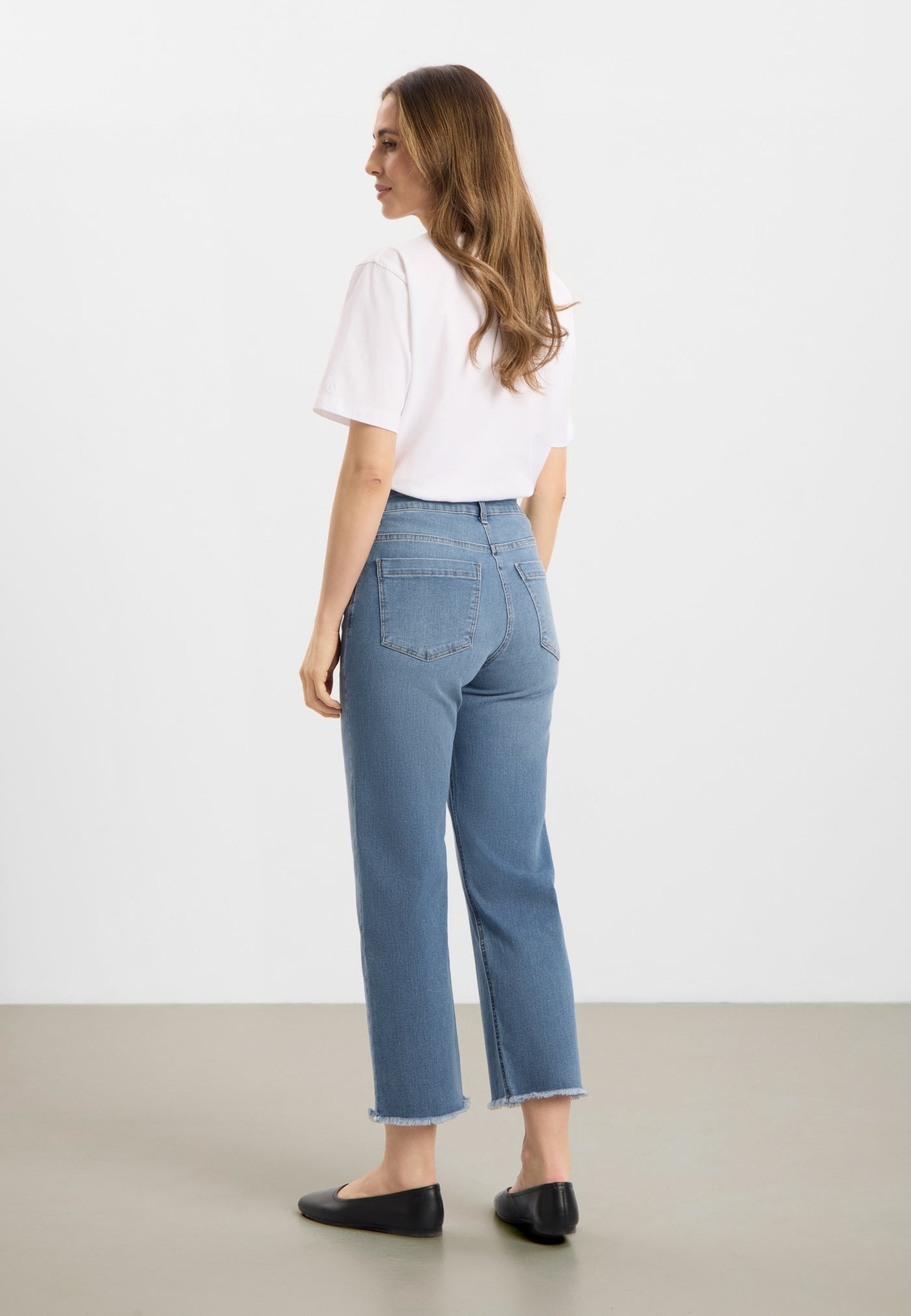 LauRie Byxor Amelia Raw Straight Cropped Washed Blue Denim