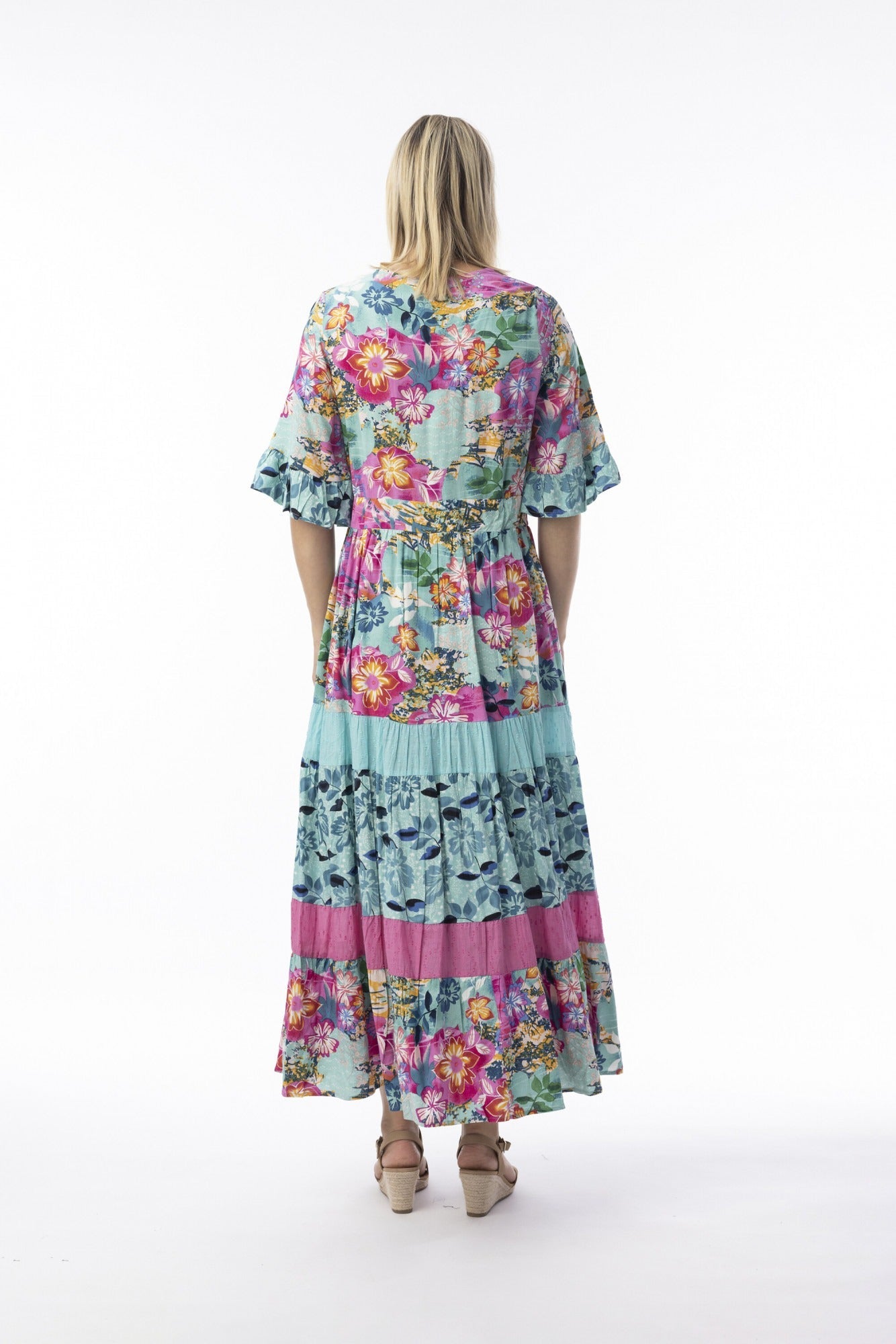 ORIENTIQUE V-Ringad Klänning Selaron