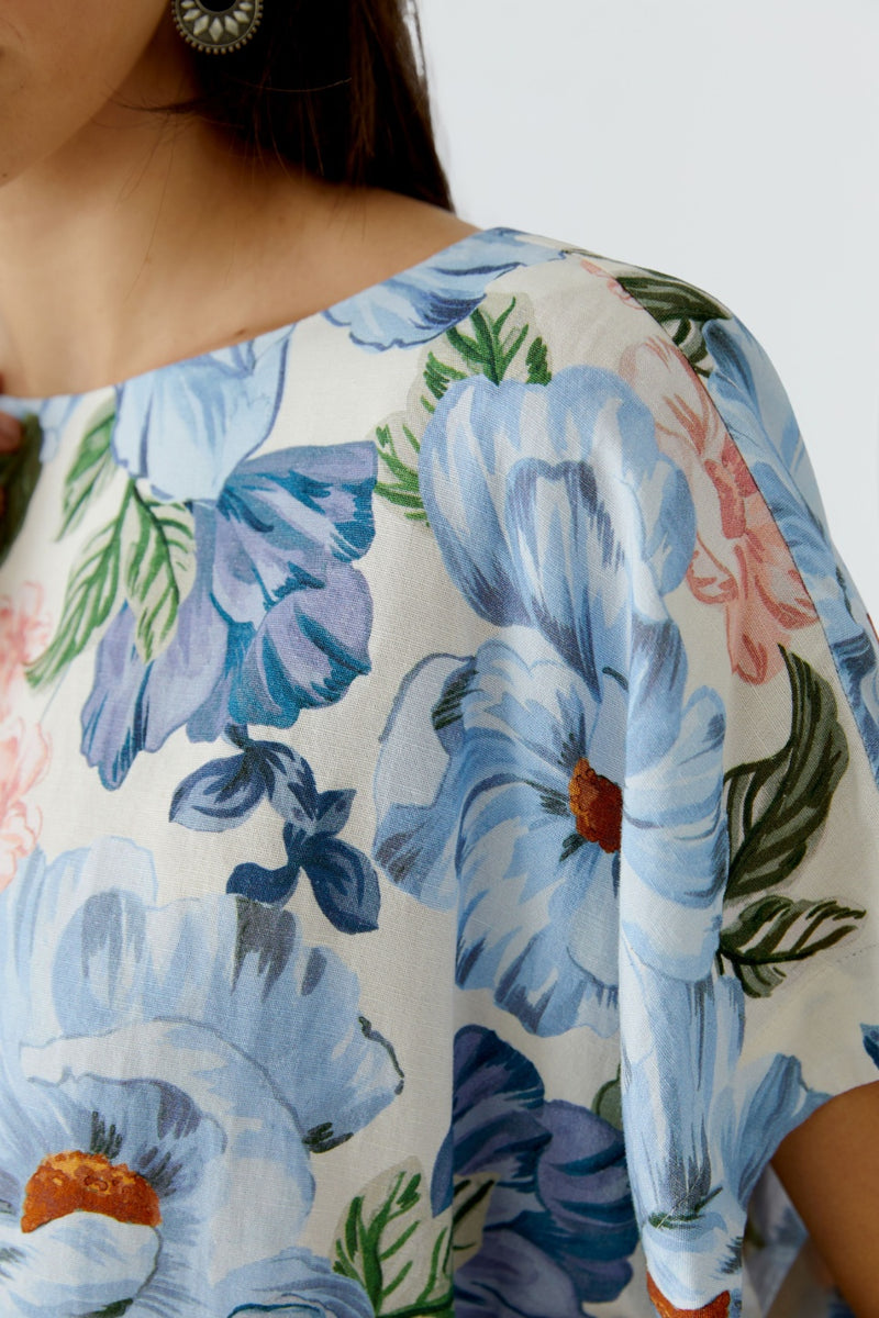 OUI Blommig Avslappnad Blus Blå och Vit