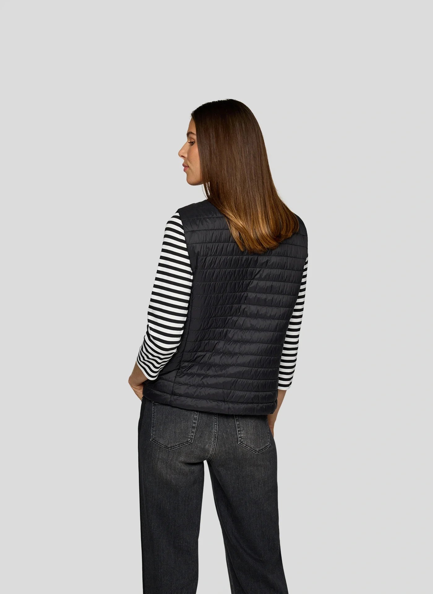 Rabe Lätt Vadderad Väst Svart