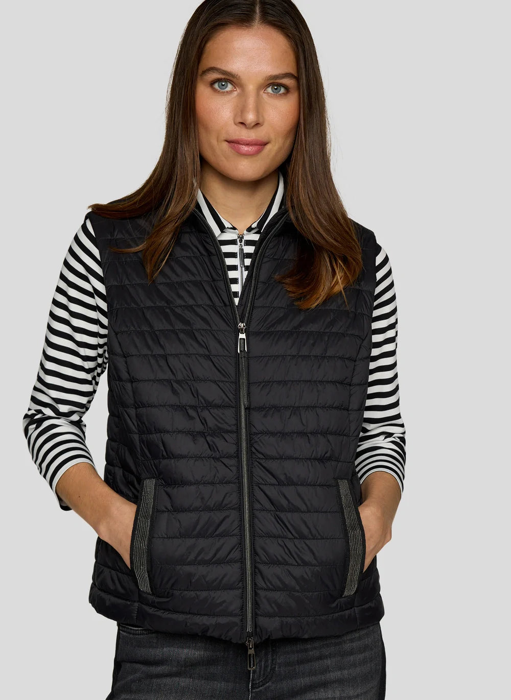 Rabe Lätt Vadderad Väst Svart