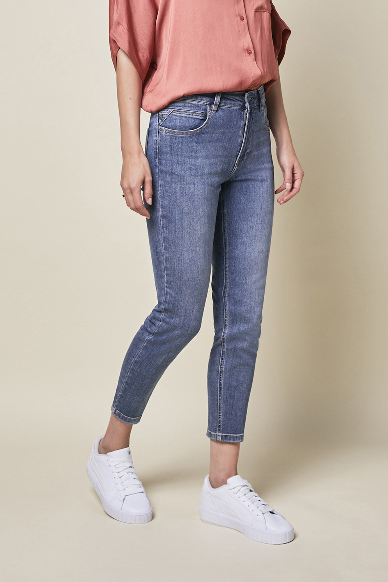 PARA MI Jill P-form Denim Medium Stone