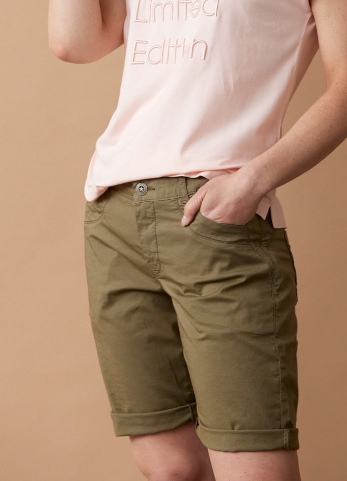2Biz Tamaya short